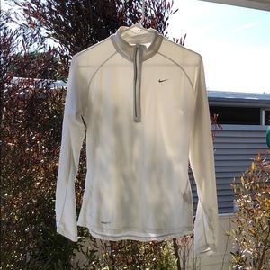 Nike Fit Dry long sleeve Quarter zip